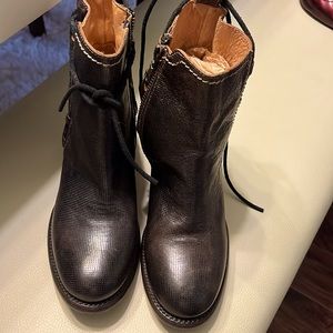 Bed Stu Distressed Women’s Boots